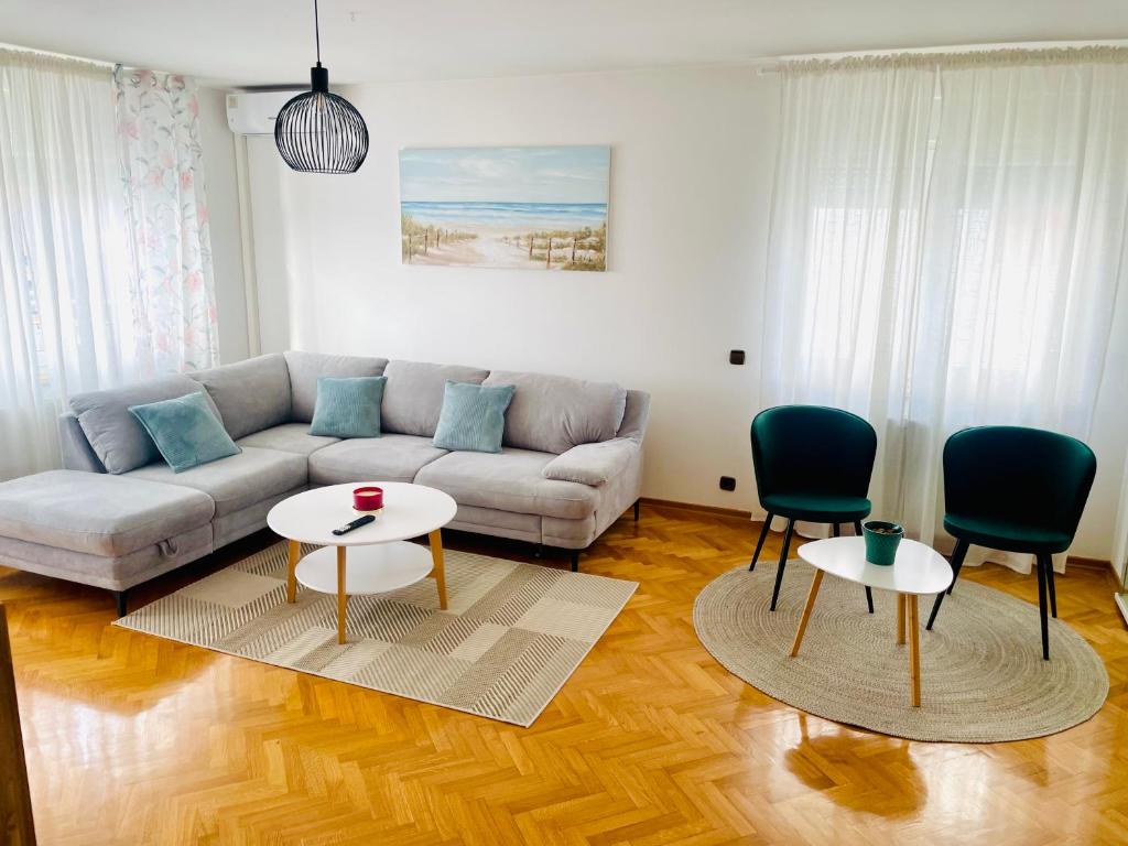 Χώρος καθιστικού στο Apartman Bago Deluxe near Zagreb Airport