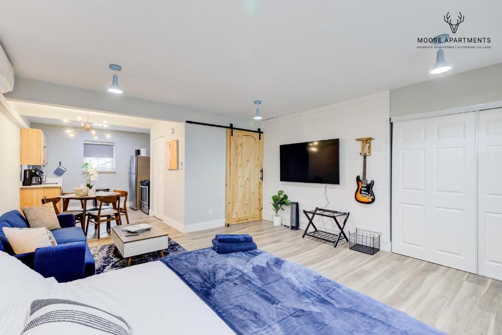 The Moose #9 - Brand New Luxe Modern loft with Free Parking, King Bed & Fast WiFi - Appartement Met één Slaapkamer