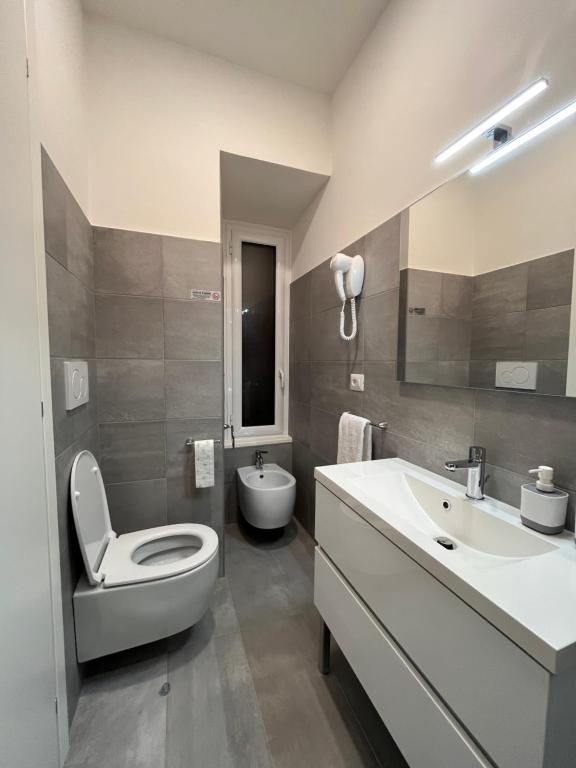 Colosseum Deluxe - 12