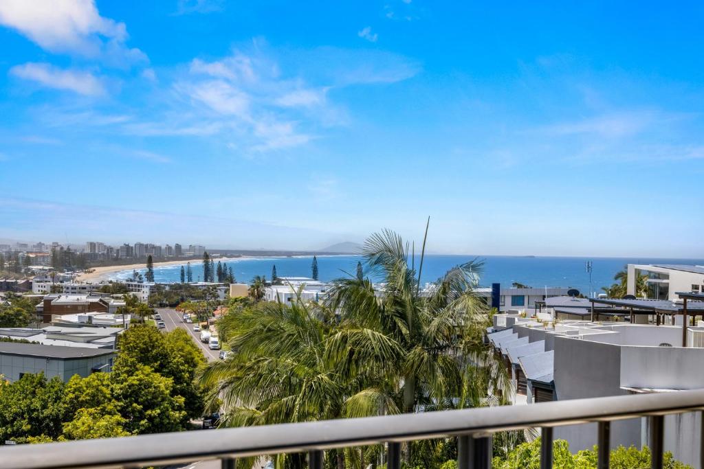 a view of the ocean from the balcony of a apartment at 2-Bed near Beach with BBQ & Stunning Ocean Views in Alexandra Headland