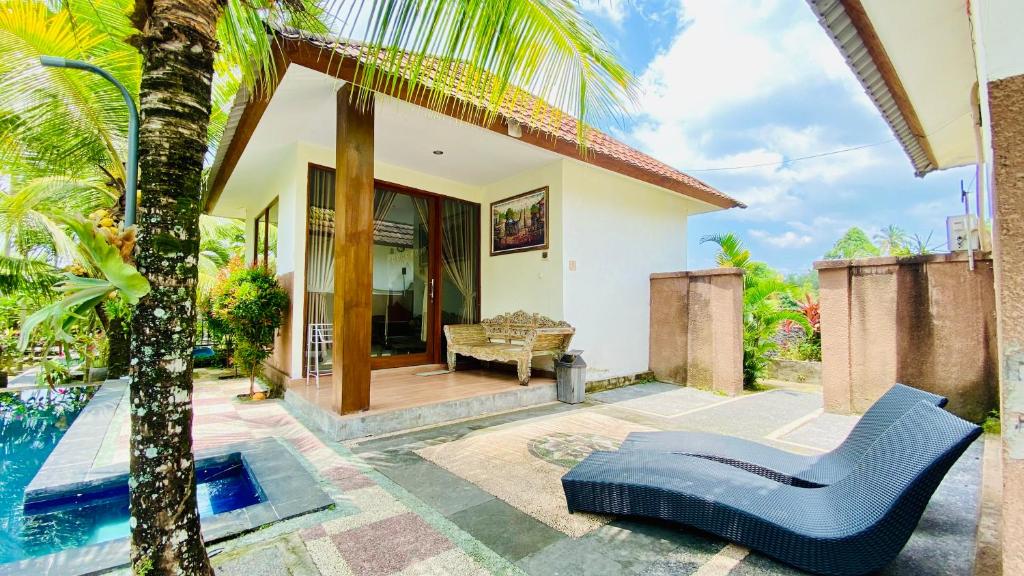 Dong Loka Guesthouse Bali - Suite Con Vista A La Piscina