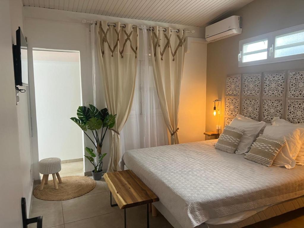 Postel nebo postele na pokoji v ubytování Appartement 2 chambres Sainte-Luce