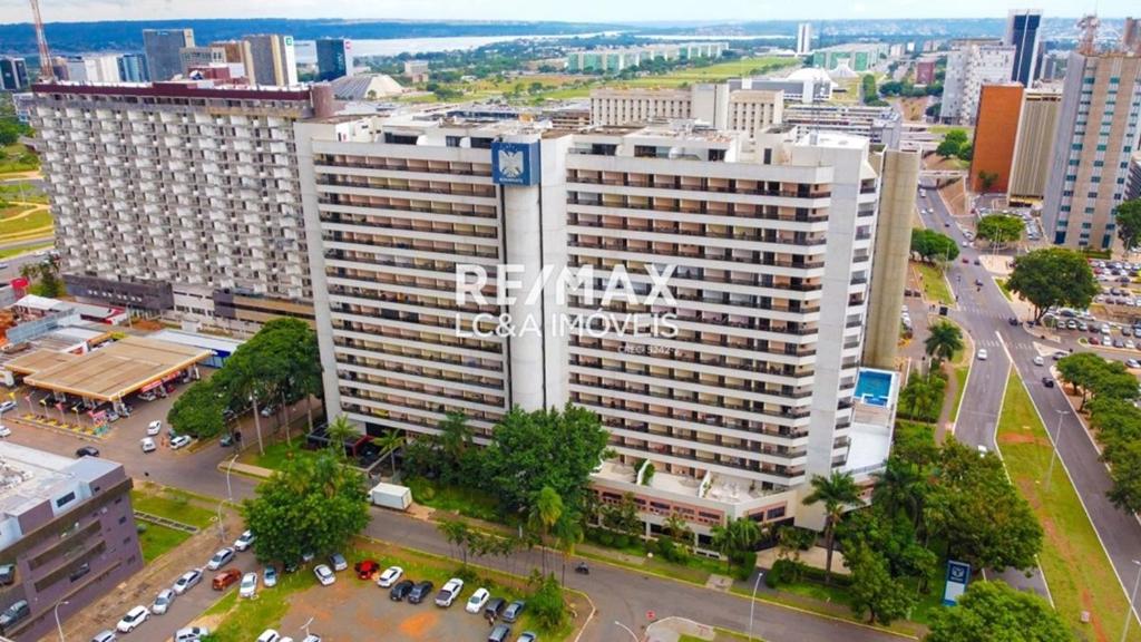 an aerial view of a large building in a city at Bonaparte Hotel Residence - Suite 803 in Brasília