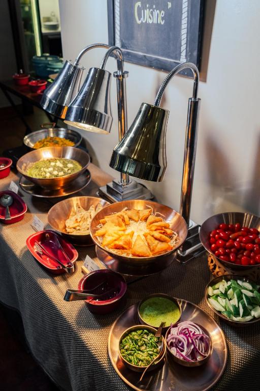 Hotel Indigo Bangkok Wireless Road by IHG - Resim 7