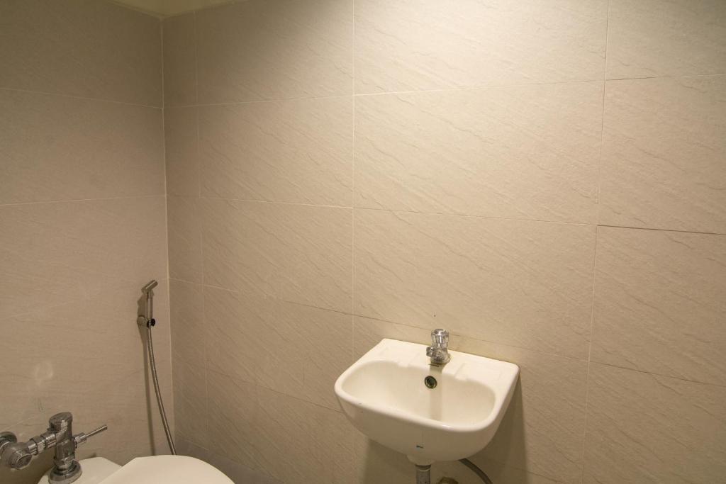 Koupelna v ubytování ARK Hostel City Center Manila