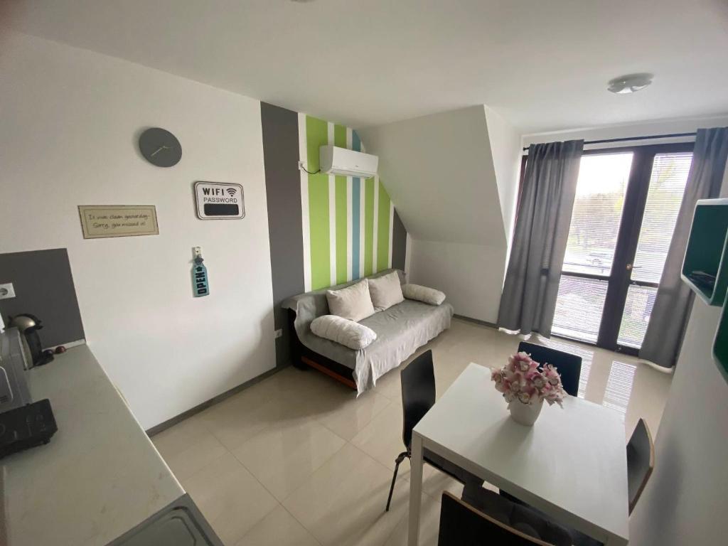 Lexy family apartman 4200 Hajdúszoboszló, 3 Hőforrás utca kép - 1