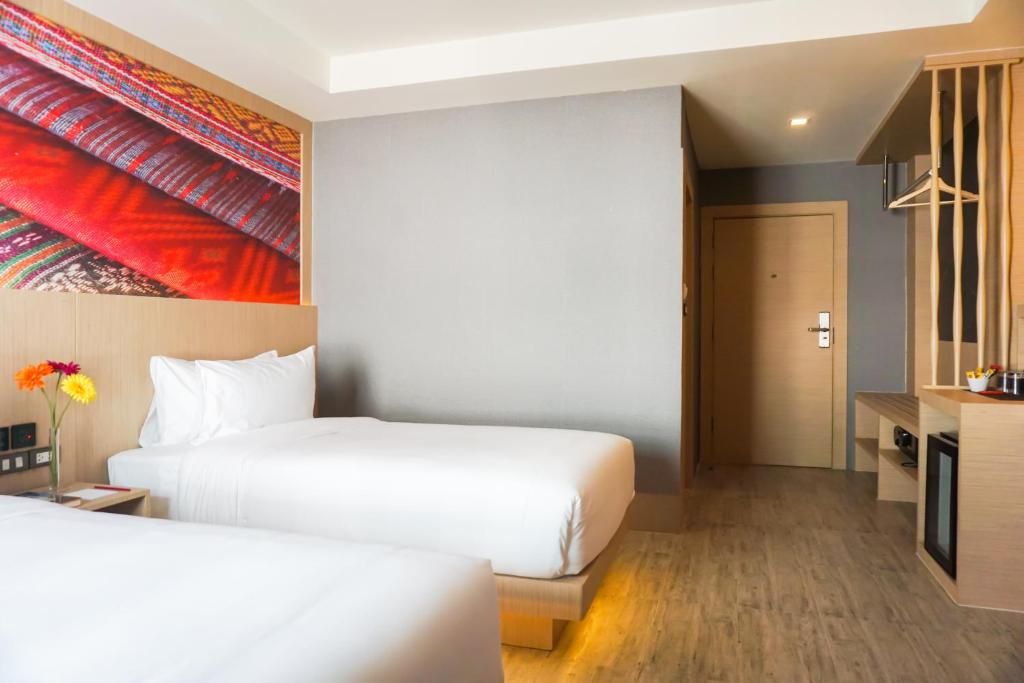 GLOW Pattaya - Resim 41