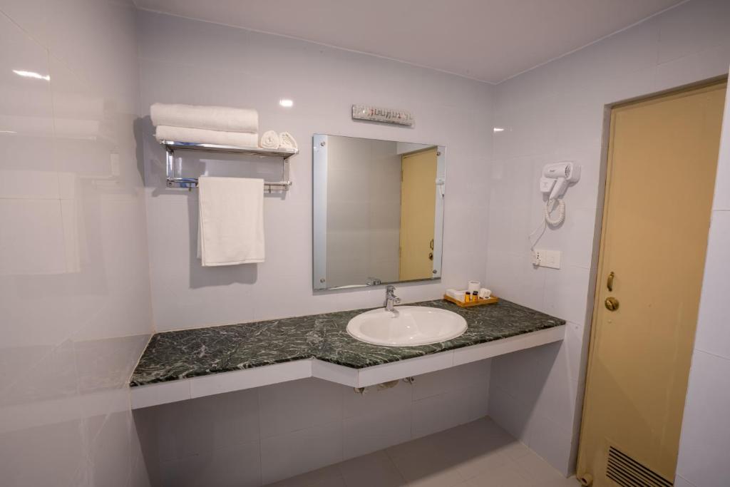 Koupelna v ubytování Kathmandu Business Hotel