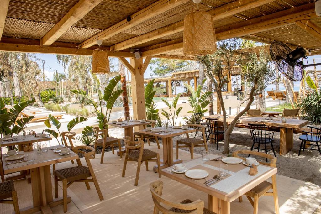 Restaurace v ubytování MAKO Sea & Suites