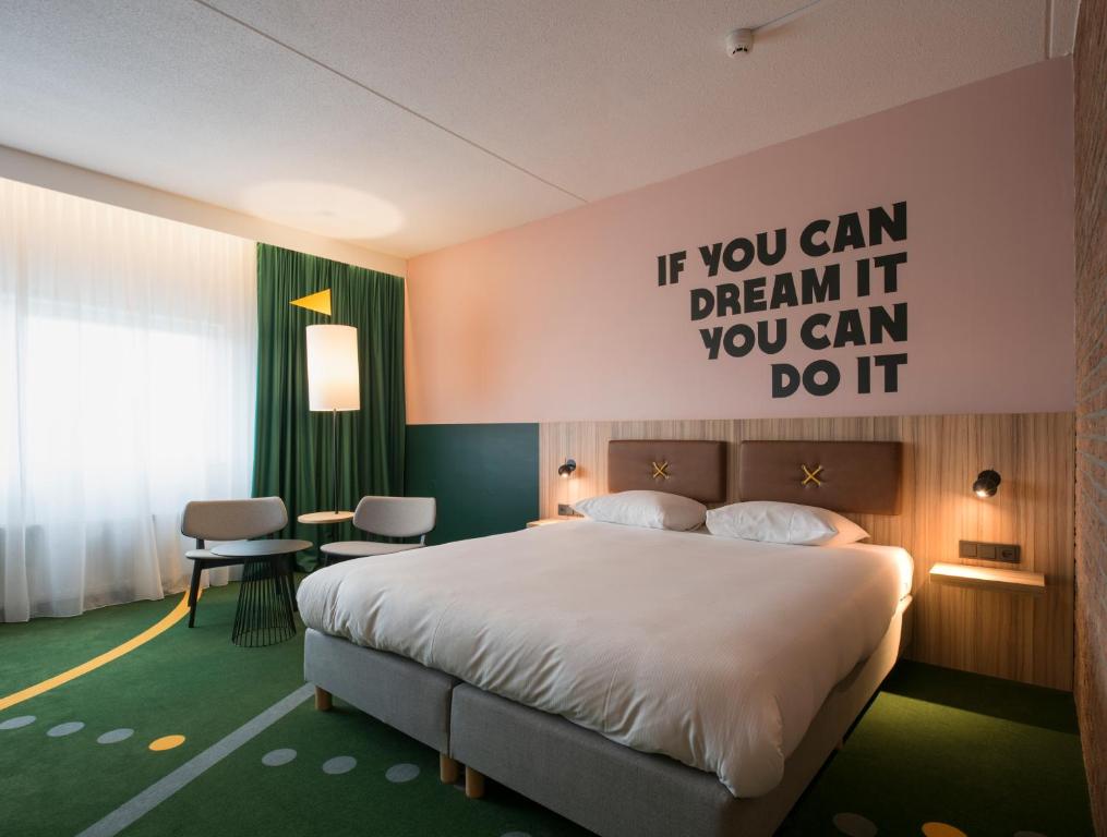 HUP - BASE Room