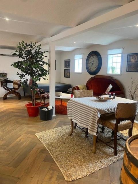 Posezení v ubytování Guldforhoved B&B