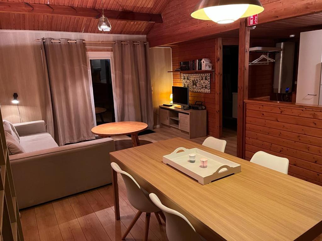 Posezení v ubytování Chalet 182 La Boverie Rendeux - La Roche