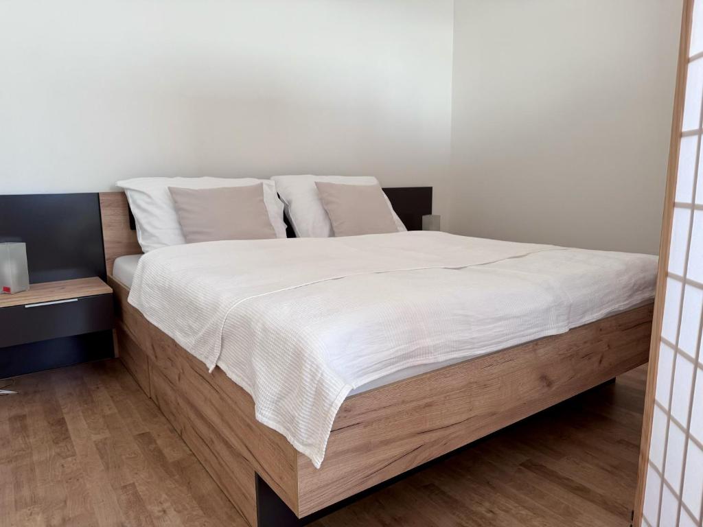 Postel nebo postele na pokoji v ubytování Ubytování Velešín