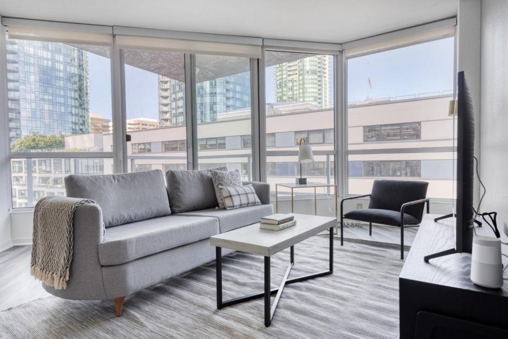 Rincon Hill 1BR w Gym Lounge nr Embarcadero SFO-763, San Francisco ...