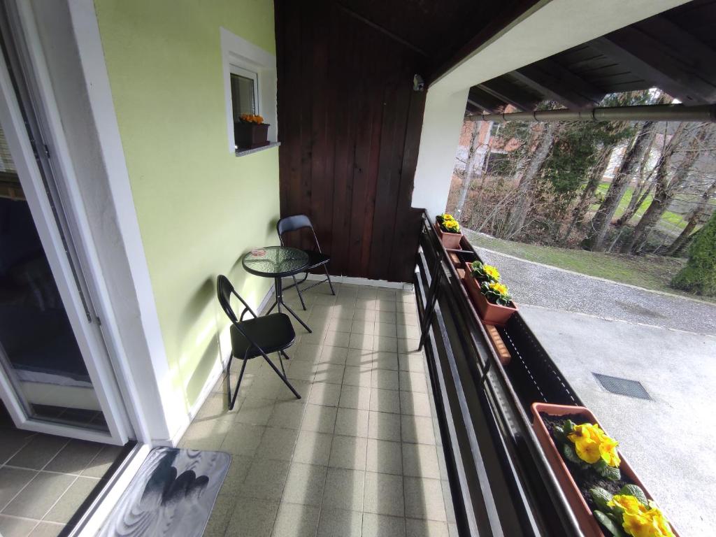 Balkón nebo terasa v ubytování APARTMA ZADNIKAR