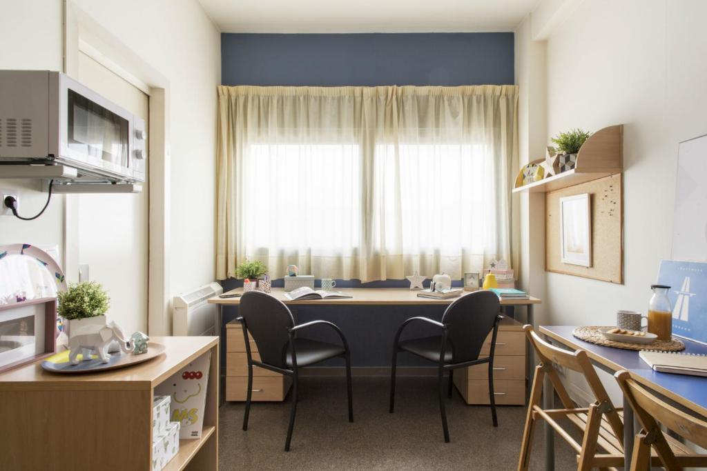Kuchyň nebo kuchyňský kout v ubytování Residencia Universitaria Resa As Burgas