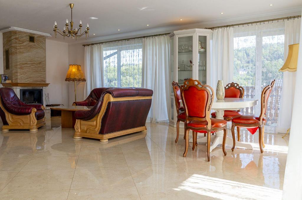 Khu vực ghế ngồi tại VacationClub - Ochorowicza 3E VacationHome