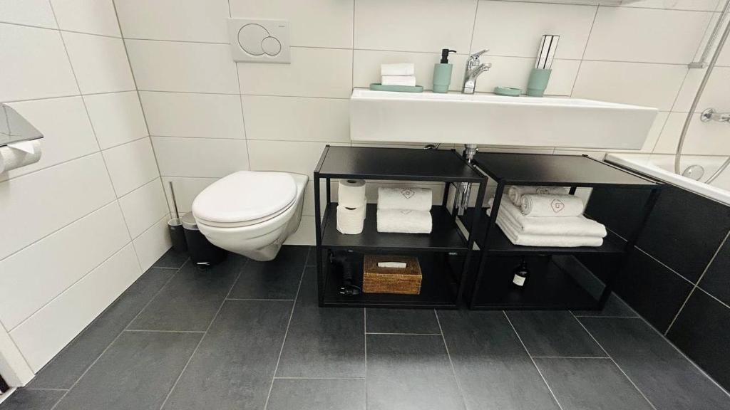 Paradeplatz Apartment by Airhome - Resim 15