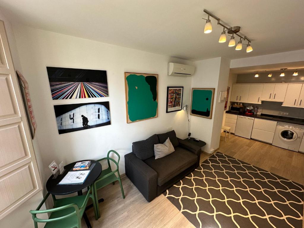 Kuchyňa alebo kuchynka v ubytovaní Studio Arts Soho - Malaga