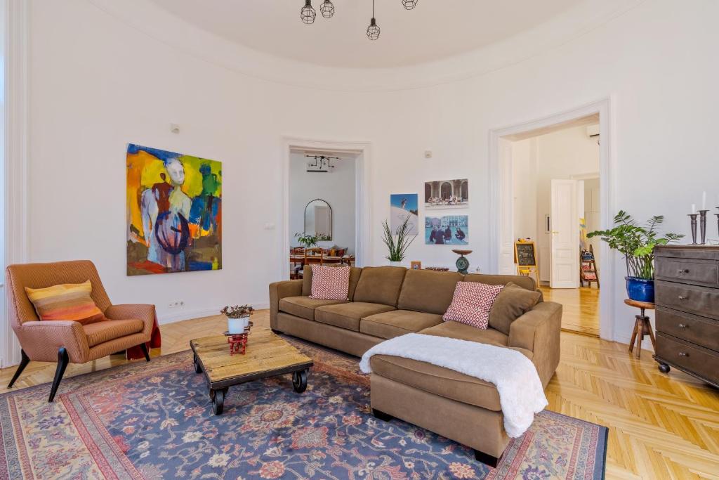 Highrise Art Apartment 1065 Budapest, 21 Bajcsy-Zsilinszky út 2/3. kép - 1