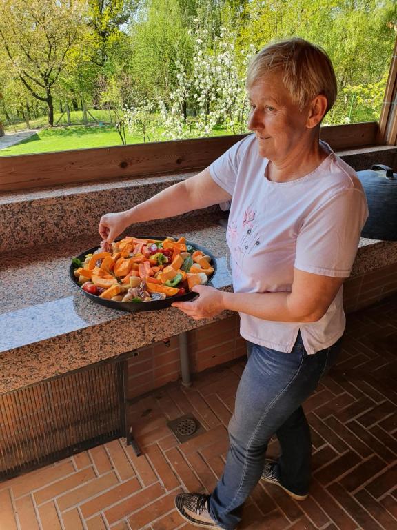 Hosté ubytování SOSTANJ VELENJE RAVNE SOBE ROOMS Vrtacnik d o o