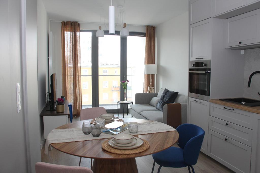 APARTAMENTY Z MORZA I MARZEŃ - 17