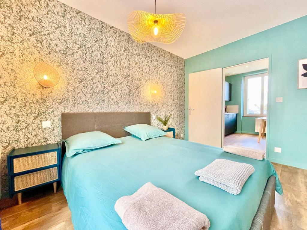Postel nebo postele na pokoji v ubytování Appartements à Lorient - Tout confort - Internet Fibre - NOUVEAU
