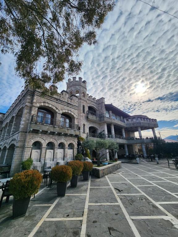 Dimal Castle