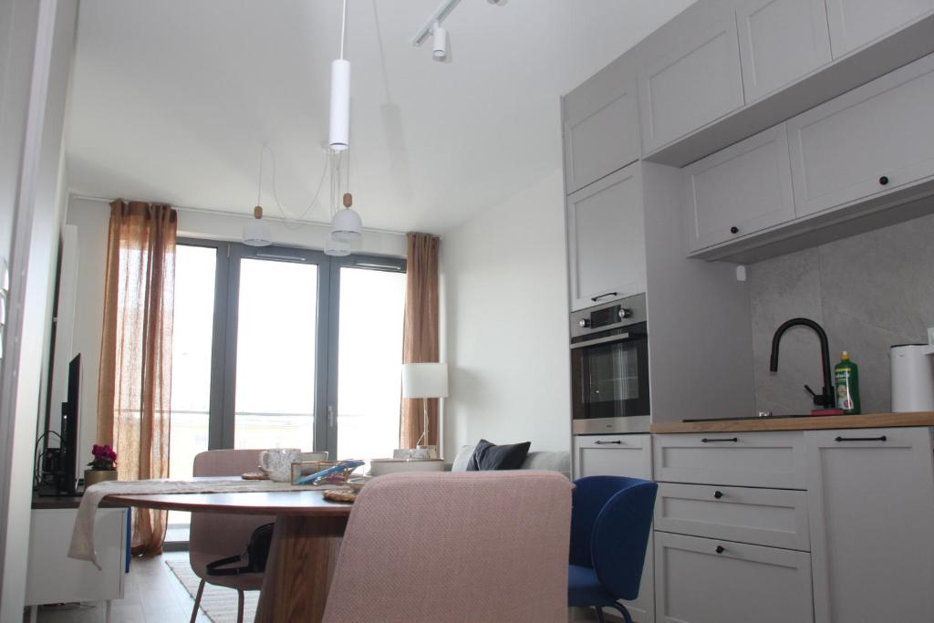 APARTAMENTY Z MORZA I MARZEŃ - 18