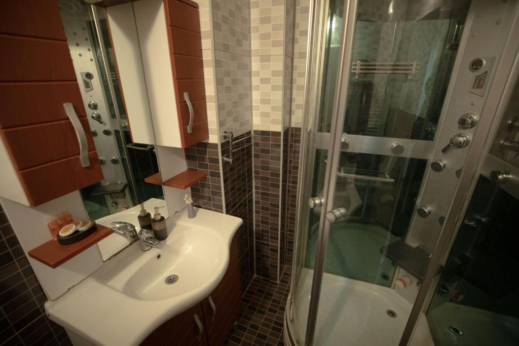 Koupelna v ubytování Hotel Denis