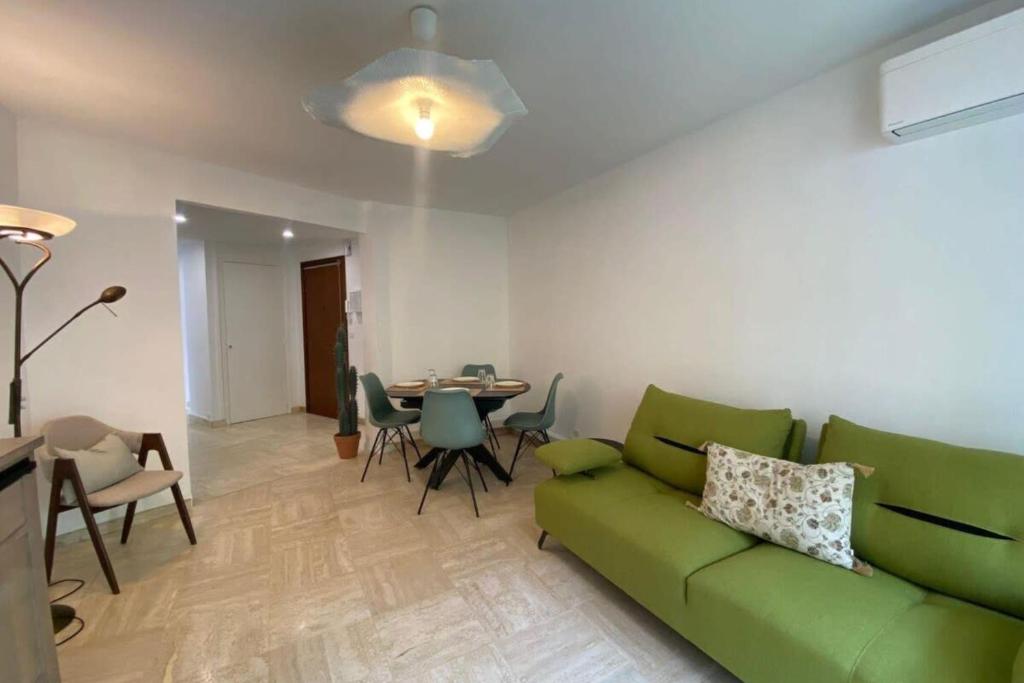 Photo de la galerie de l'établissement PROVIDENCE - Le Rhode - 3P apartment in Le Cannet, au Cannet