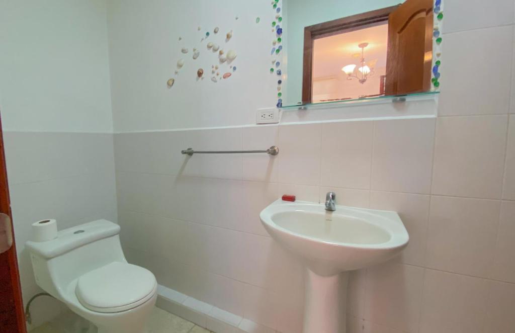 Koupelna v ubytování Sakti Hostal B&B