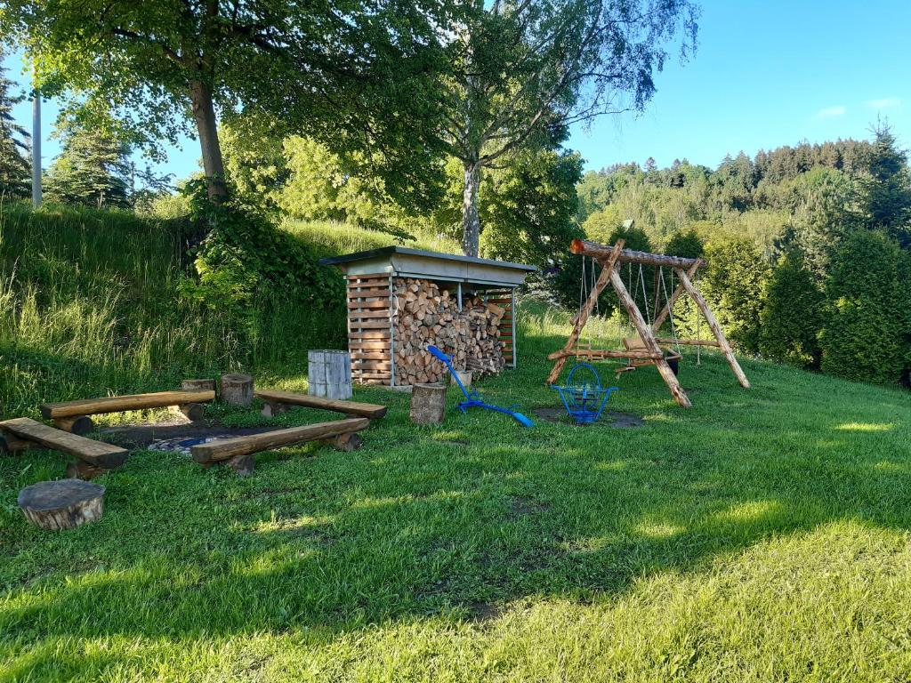 Area giochi per bambini di Chalupa v Haraticích