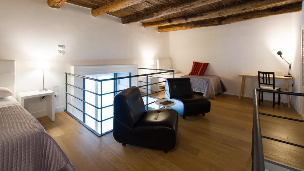 Santa Chiara Boutique Hotel - Resim 16