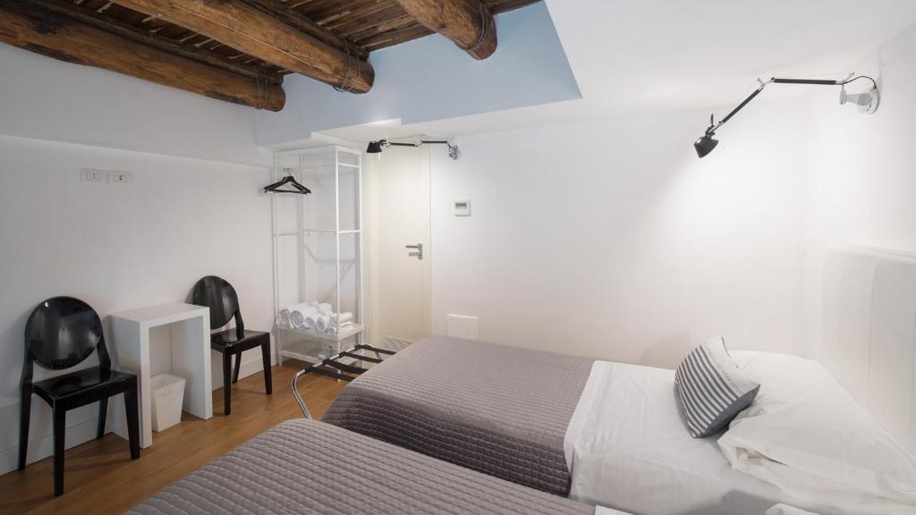 Santa Chiara Boutique Hotel - Resim 33