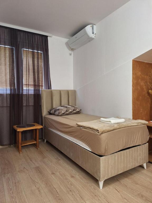 Postel nebo postele na pokoji v ubytování Hostel Izvor