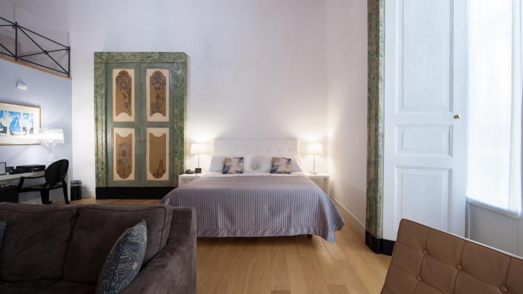 Santa Chiara Boutique Hotel - Resim 39