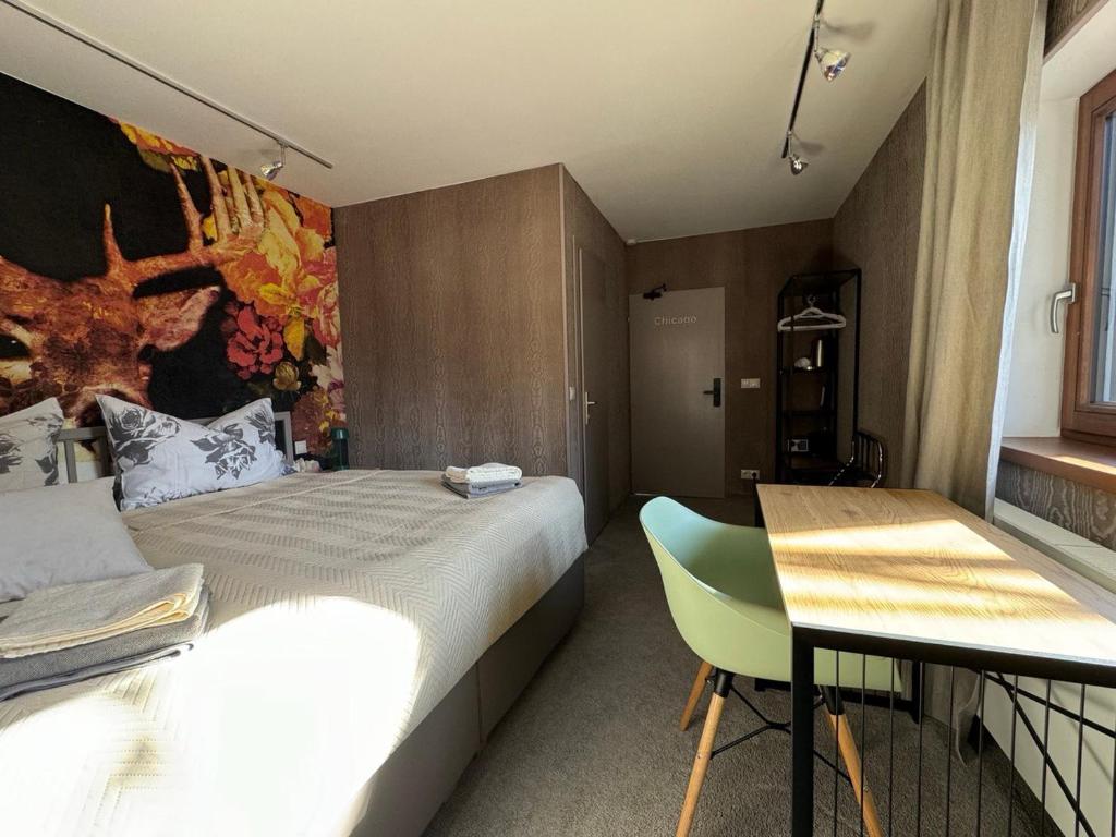 Two Brothers Inn - 6