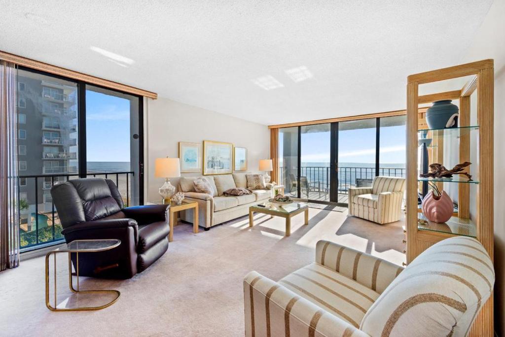 Posezení v ubytování Arcadian One 04a