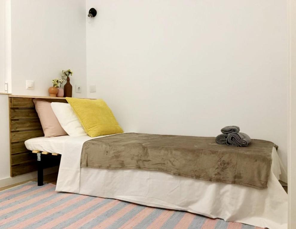 Postel nebo postele na pokoji v ubytování Hola Hostel Alicante