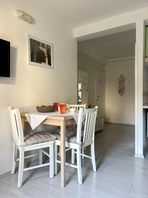 iza Roka apartments - 18