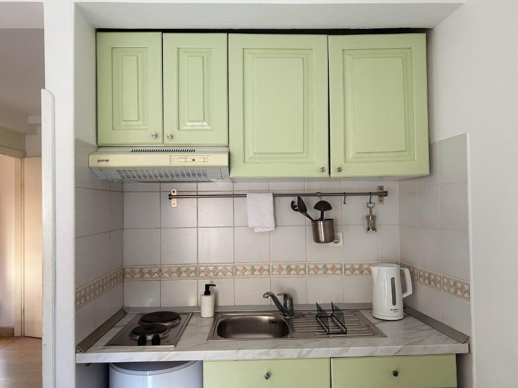 iza Roka apartments - 17