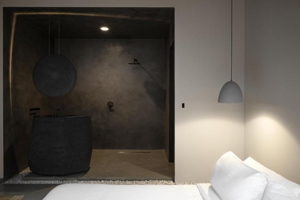 kodō hotel - Heart of LA Arts District - Deluxe King Room