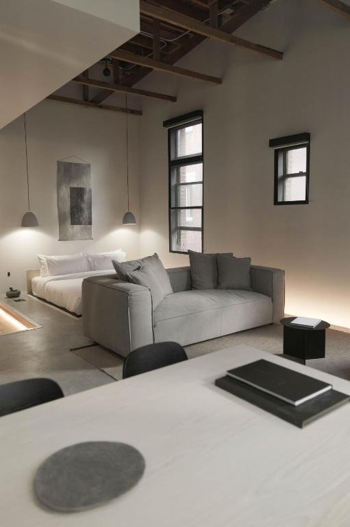 kodō hotel - Heart of LA Arts District - Superior King Room