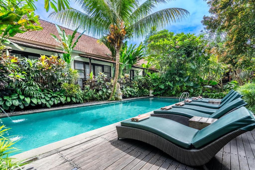 Bazén v ubytování Meruhdani Boutique Hotel Ubud nebo v jeho okolí