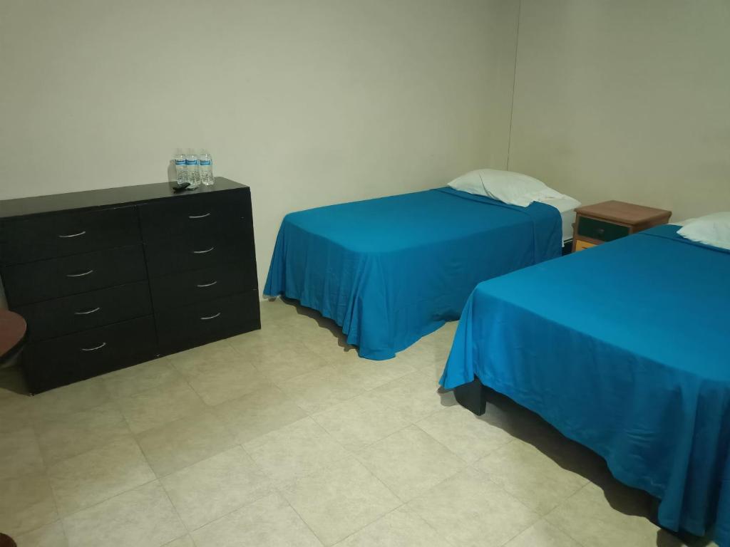 Estancia Santa Fe - Chambre Quadruple Avec Salle De Bain Privée