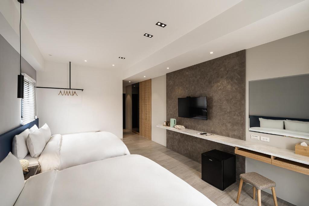 TV a/nebo společenská místnost v ubytování Antler Guest House