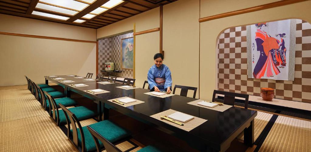 Shangri-La Jakarta - 6