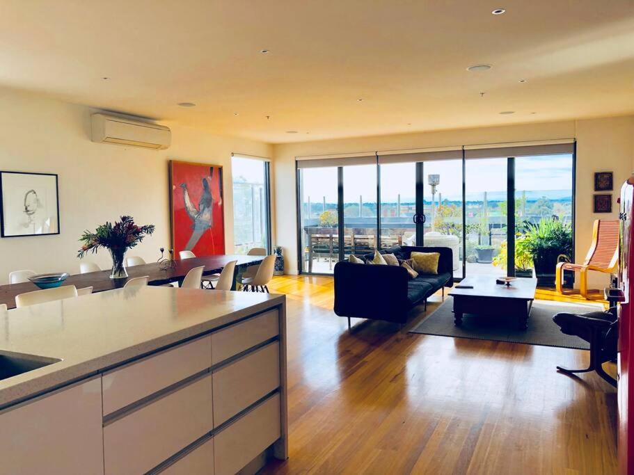 Penthouse rooftop apartment Brunswick, Melbourne (updated prices 2024)