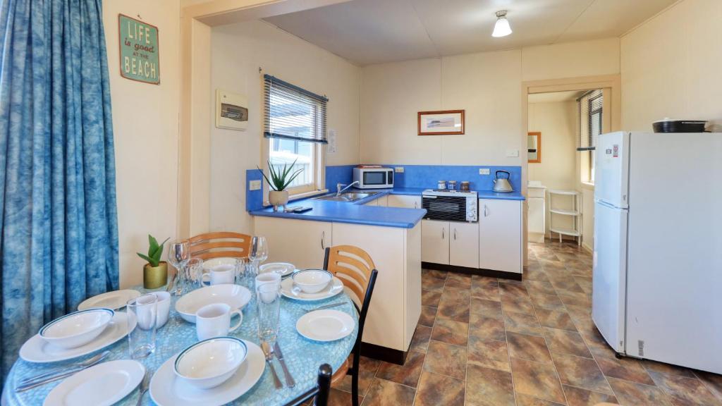 Moomba Holiday and Caravan Park - Casa Móvil